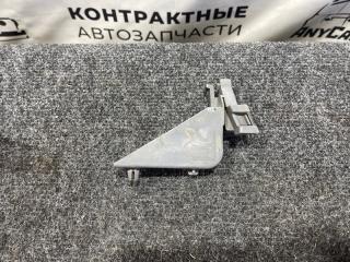 Крепление фары правое Vitz 2003 SCP10 1SZFE