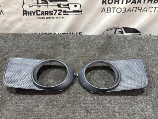 Накладка противотуманной фары передняя Toyota WISH 2004 контрактная Накладка противотуманной фары передняя Toyota WISH 2004