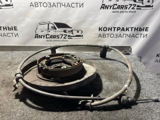 Запчасть щиток тормозной задний правый Hyundai i20 2010