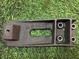 Кронштейн опоры АКПП suzuki jimny 1996г [057]