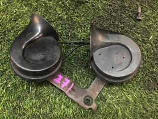 Запчасть сигнал звуковой hella 400hz/500hz Infiniti QX56 2005г [071]