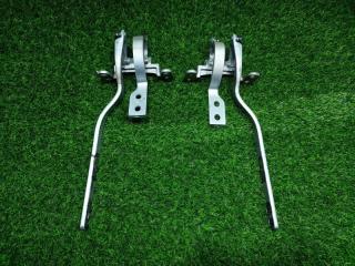 Петли двери багажника Porsche Cayenne 2004г [108]