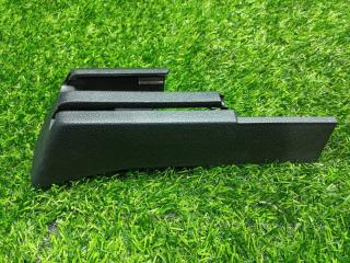 Заглушка сидений передняя левая Porsche Cayenne 2004г [108]