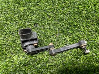 Датчик положения кузова Porsche Cayenne 957 M5501