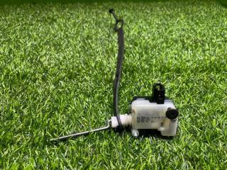 Замок лючка бензобака Porsche Cayenne 2008г [088]