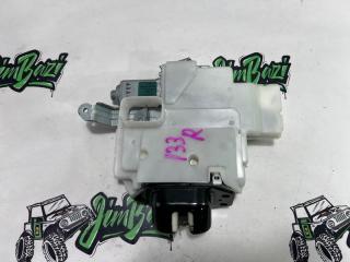 Замок двери багажника Infiniti QX56 2012г [133]