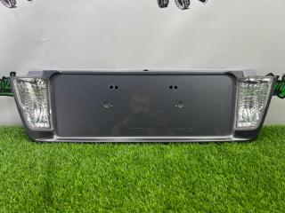 Запчасть рамка для номера Lexus lx570