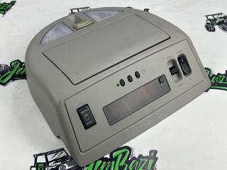 Плафон салонный передний Infiniti QX56 2005г [144]