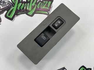 Кнопка стеклоподъемника передняя правая Infiniti QX56 2006г [140]