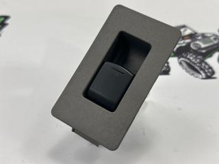 Кнопка стеклоподъемника задняя правая Infiniti QX56 2006г [140]