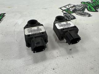 Запчасть датчик удара передний Toyota Tundra 2008г [156]