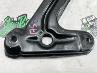 Кронштейн балки подвески передний правый ML63AMG 2008г [175] W164 M156E63