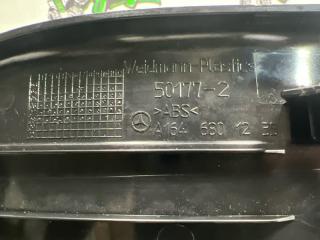 Порожек пластиковый задний правый ML63AMG 2008г [175] W164 M156E63