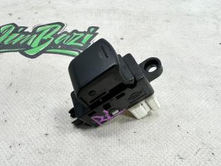 Кнопка стеклоподъемника задняя Infiniti QX56 2005г [168]