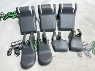 Заглушка сидений Toyota Land Cruiser 1999г [166]