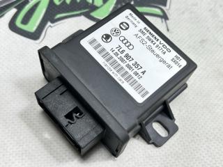Запчасть блок управления светом Volkswagen Touareg 2007г [195]