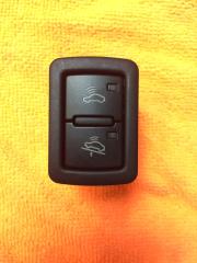 Запчасть кнопка отключения сигнализации Audi Q7 2006-2015