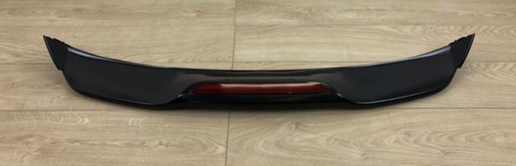 Спойлер крышки багажника задний Porsche Cayenne 2010-2014