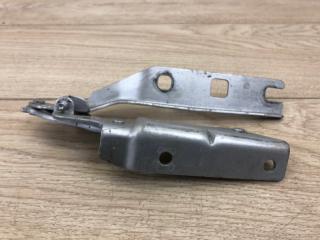 Петля капота передняя левая VW Golf 6 2006-2014