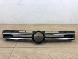 Решетка радиатора без значка VW Touareg NF 2010-2014