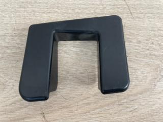 Запчасть накладка левая Porsche Cayenne V8 Turbo 2012