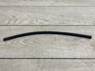 Запчасть уплотнитель (наружный) Porsche Cayenne 2011-2017