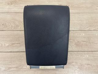Подлокотник VW Touareg 2 2010-2018