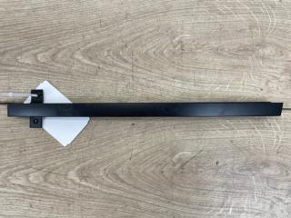 Запчасть направляющая задняя левая VW Passat B7 2011-2015