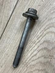 Запчасть болт подрамника передний VW Touareg 2 2010-2018