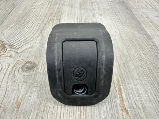 Запчасть крепление детского кресла Audi Q3 2012-2018