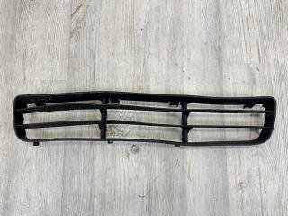 Запчасть решетка бампера VW Bora 1999-2005