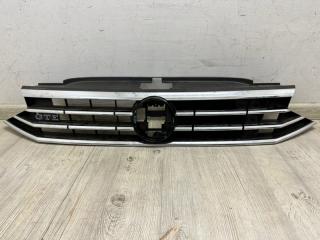 Решетка радиатора без значка VW Passat B8 2015-