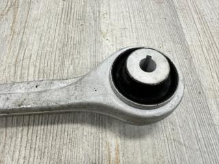 Рычаг подвески верхний передний правый Audi Q7 4M