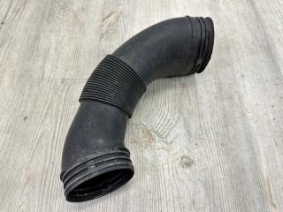 Воздуховод VW Amarok 2010-2021