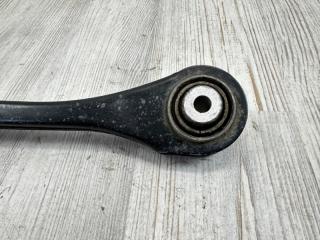 Рычаг подвески поперечный задний правый Q7 2015- 4M