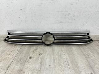 Решетка радиатора без значка VW Passat B8 2015-