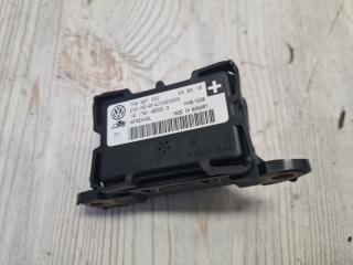 Запчасть датчик ускорения esp Porsche Cayenne V8 2011