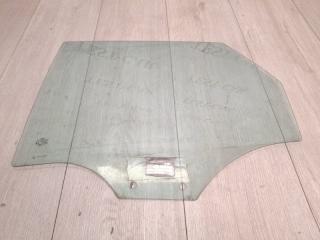 Стекло двери заднее левое Audi Q3 2012 - 2018