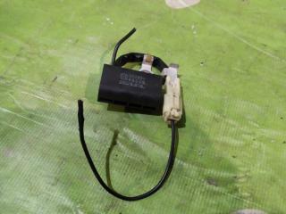 Запчасть конденсатор Toyota Avensis 2006