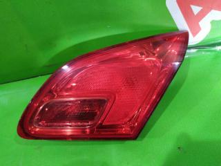 Фото запчасти фонарь задний правый внутренний Opel Astra 2010-2017 контрактная запчасть Запчасть фонарь задний правый внутренний Opel Astra 2010-2017