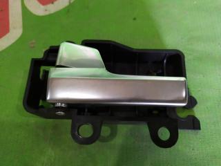 Фото запчасти ручка внутренняя двери задней левой Ford Focus 2005-2011 контрактная запчасть Запчасть ручка внутренняя двери задней левой Ford Focus 2005-2011