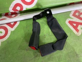 Запчасть ответная часть ремня безопасности Toyota Avensis 2005