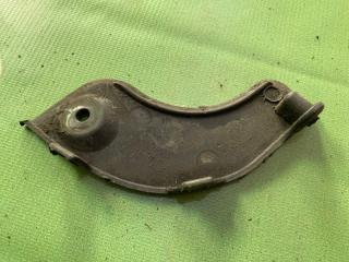 Запчасть накладка на порог/подножку (наружная) Toyota Avensis 2003-2008