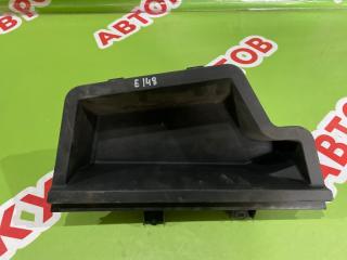 Запчасть ящик для инструментов Toyota Avensis 2003-2008