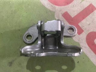 Запчасть петля двери задней левой верхняя задняя левая Toyota Avensis 2009-2018