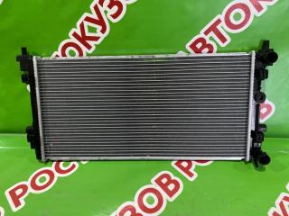 Запчасть радиатор охлаждения Volkswagen Polo 2009-2020
