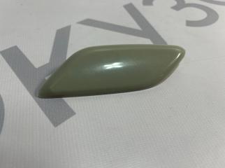 Запчасть крышка форсунки омывателя левая Mazda 6 2007-2010