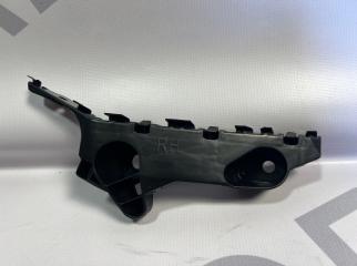 Запчасть кронштейн переднего бампера правый Mazda 3 2013-2019