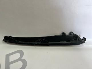 Запчасть заглушка бампера переднего правая Mazda 6 2018-