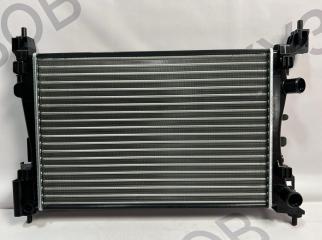 Запчасть радиатор охлаждения Opel Corsa 2006-2010